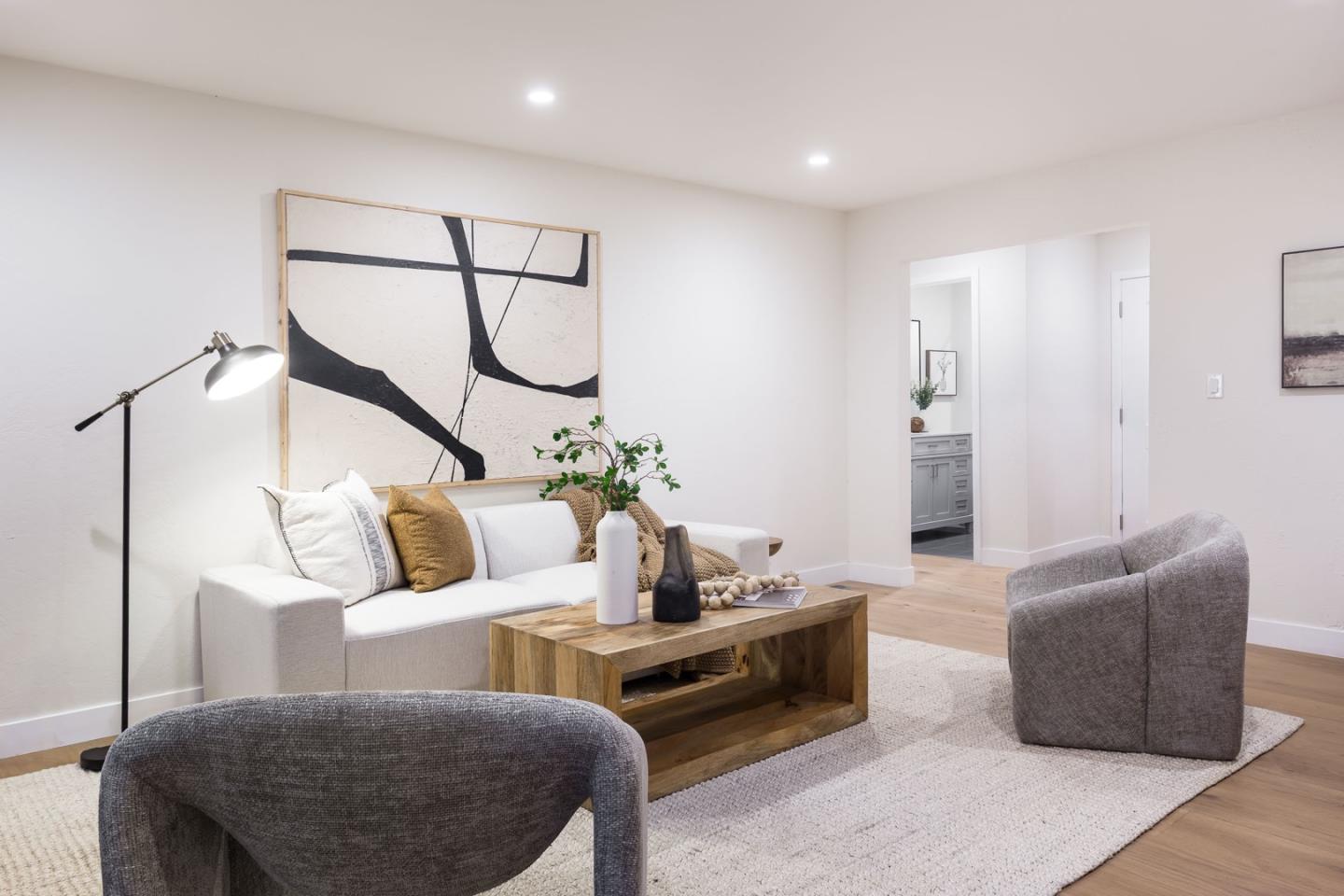 Detail Gallery Image 5 of 17 For 2498 Raleigh Dr, San Jose,  CA 95124 - 4 Beds | 2 Baths