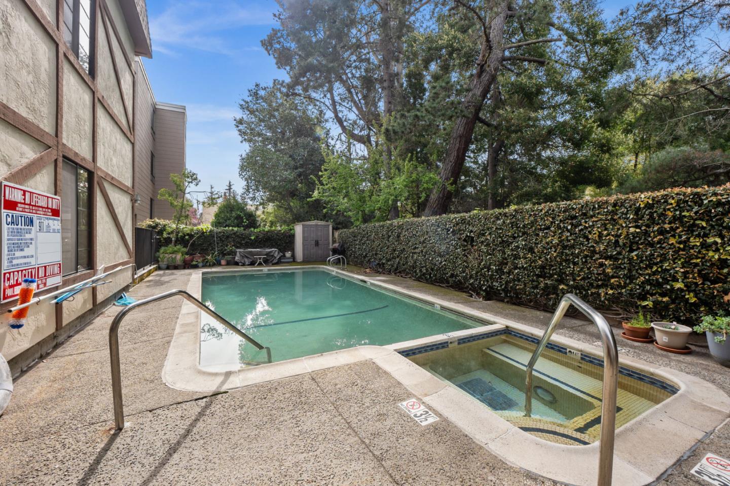 Detail Gallery Image 17 of 18 For 735 El Camino Real #104,  Burlingame,  CA 94010 - 2 Beds | 1 Baths
