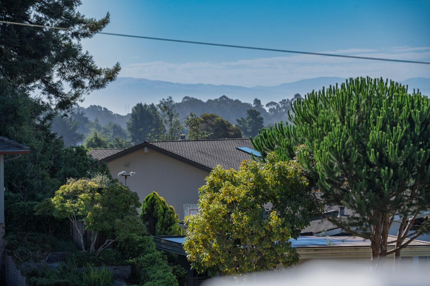 Detail Gallery Image 11 of 35 For 255 Thunderbird Dr, Aptos,  CA 95003 - 3 Beds | 2/1 Baths