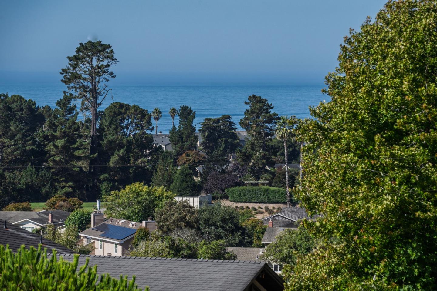 Detail Gallery Image 13 of 35 For 255 Thunderbird Dr, Aptos,  CA 95003 - 3 Beds | 2/1 Baths