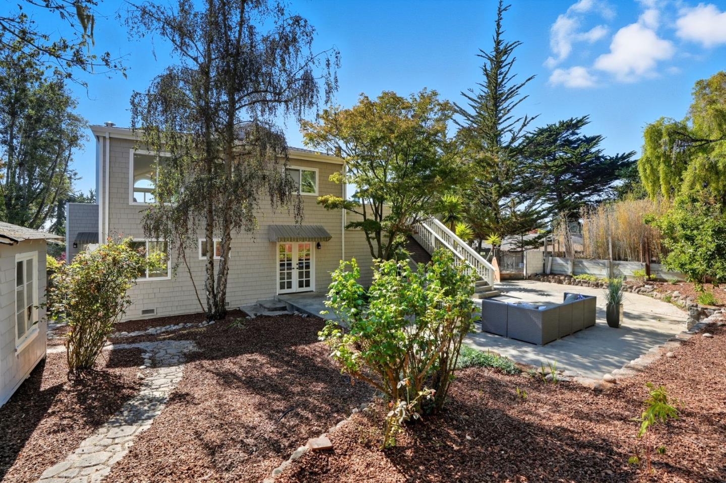 Detail Gallery Image 14 of 35 For 255 Thunderbird Dr, Aptos,  CA 95003 - 3 Beds | 2/1 Baths