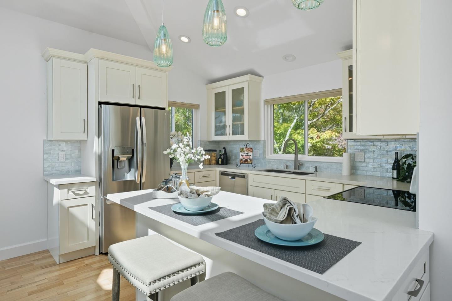 Detail Gallery Image 18 of 35 For 255 Thunderbird Dr, Aptos,  CA 95003 - 3 Beds | 2/1 Baths