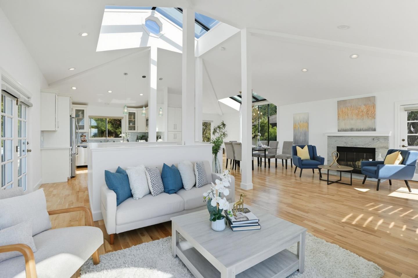 Detail Gallery Image 24 of 35 For 255 Thunderbird Dr, Aptos,  CA 95003 - 3 Beds | 2/1 Baths