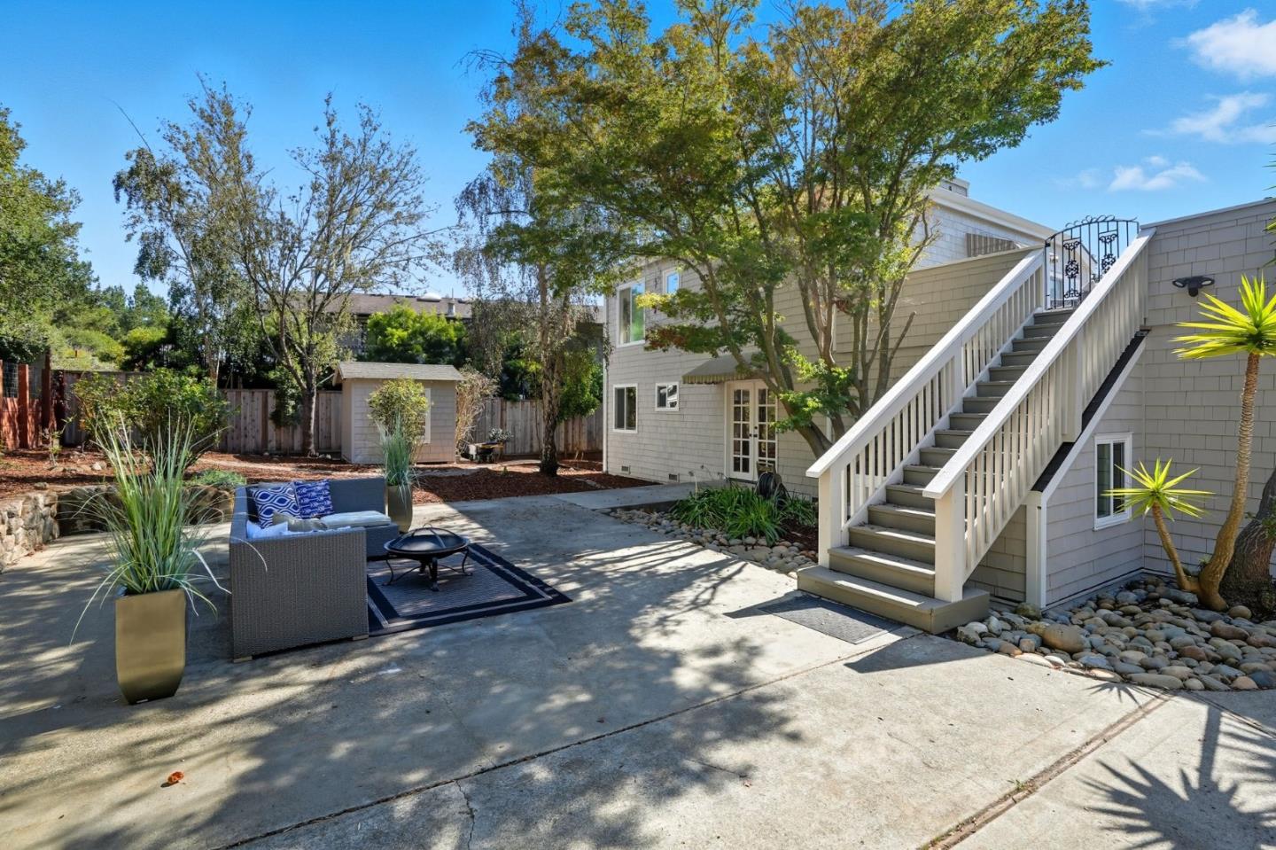 Detail Gallery Image 3 of 35 For 255 Thunderbird Dr, Aptos,  CA 95003 - 3 Beds | 2/1 Baths