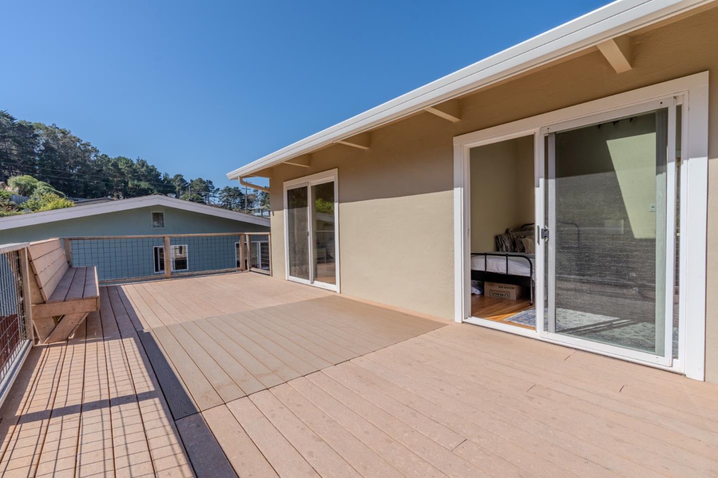 Detail Gallery Image 21 of 39 For 820 Edgemar Ave, Pacifica,  CA 94044 - 4 Beds | 2 Baths