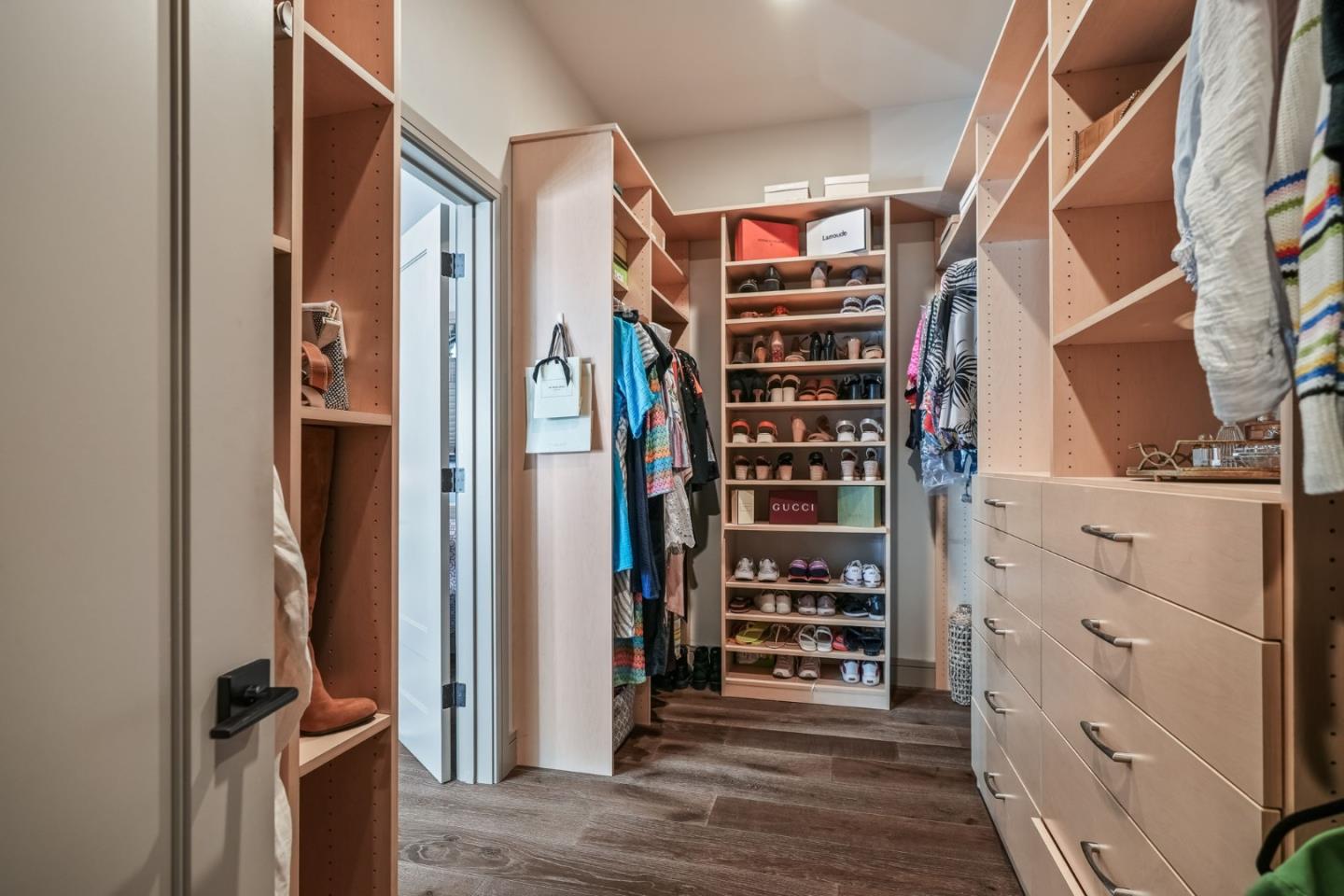 Detail Gallery Image 33 of 61 For 1785 Santa Barbara Dr, San Jose,  CA 95125 - 4 Beds | 3 Baths