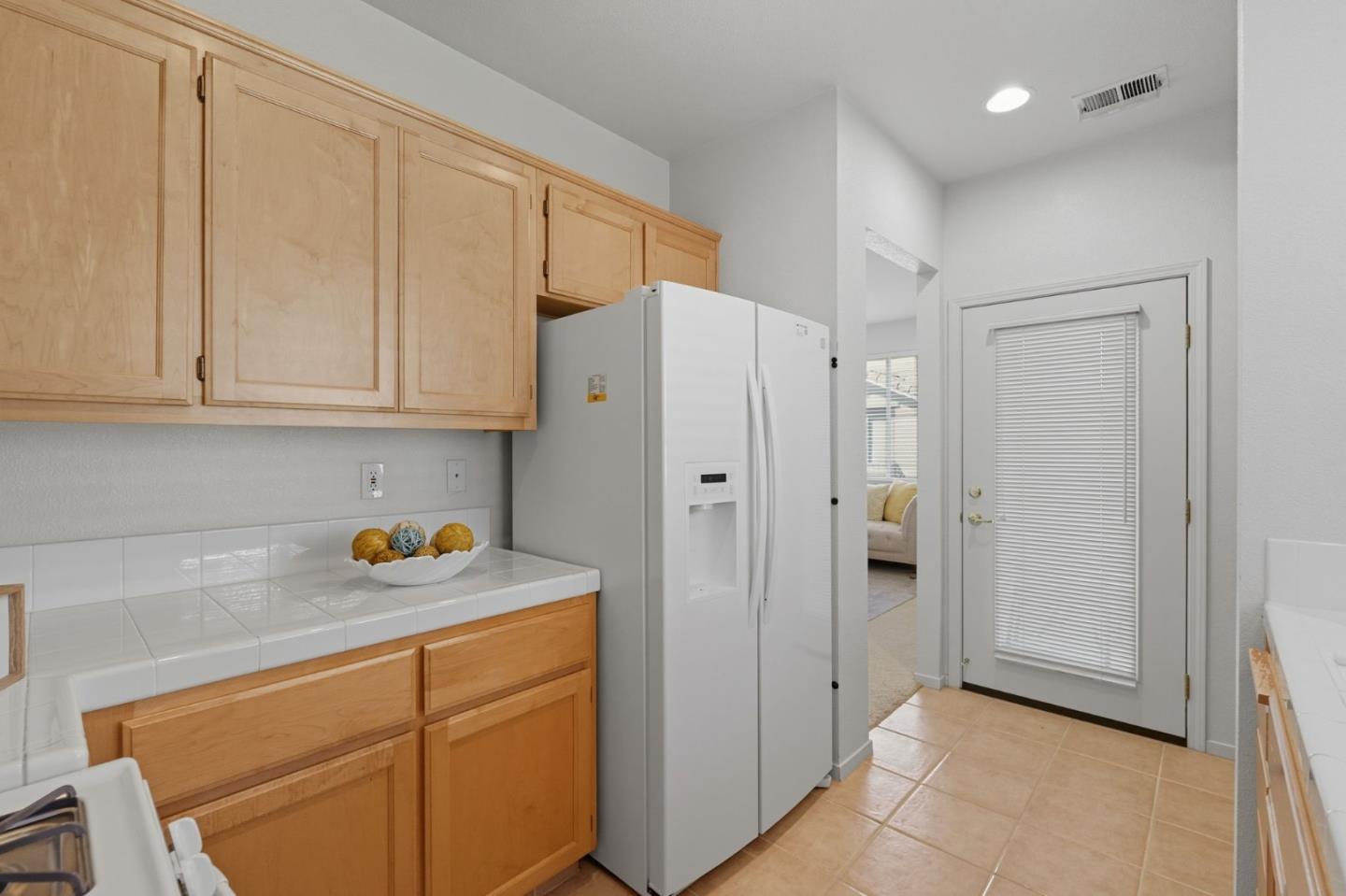 Detail Gallery Image 17 of 34 For 3530 Jasmine Cir, San Jose,  CA 95135 - 2 Beds | 2 Baths