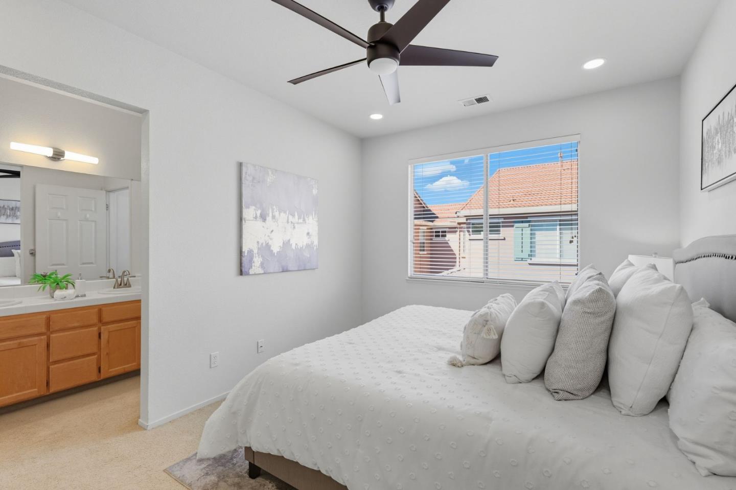 Detail Gallery Image 23 of 34 For 3530 Jasmine Cir, San Jose,  CA 95135 - 2 Beds | 2 Baths