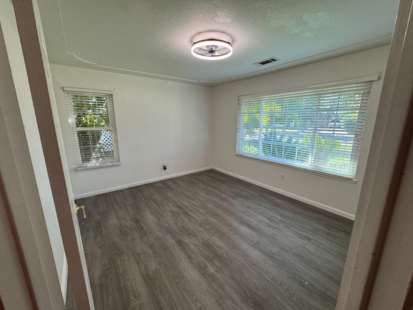 Detail Gallery Image 14 of 40 For 1703 Monte Grosso Dr, Merced,  CA 95340 - 3 Beds | 2 Baths