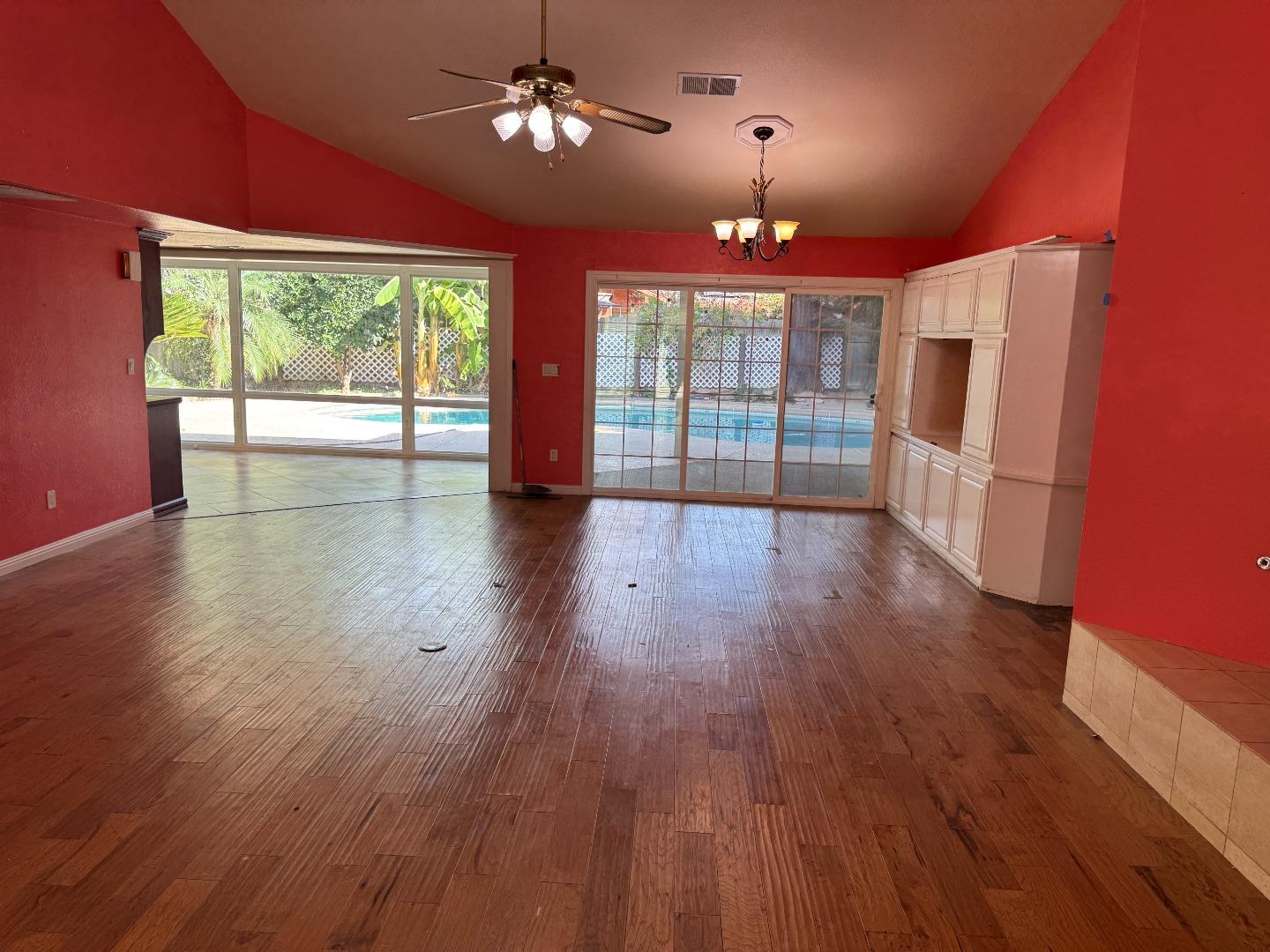 Detail Gallery Image 8 of 40 For 1703 Monte Grosso Dr, Merced,  CA 95340 - 3 Beds | 2 Baths