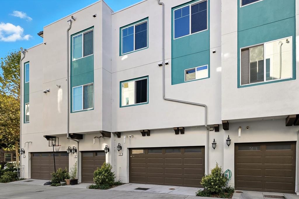 Detail Gallery Image 26 of 41 For 199 William Manly St #3,  San Jose,  CA 95136 - 4 Beds | 3/1 Baths