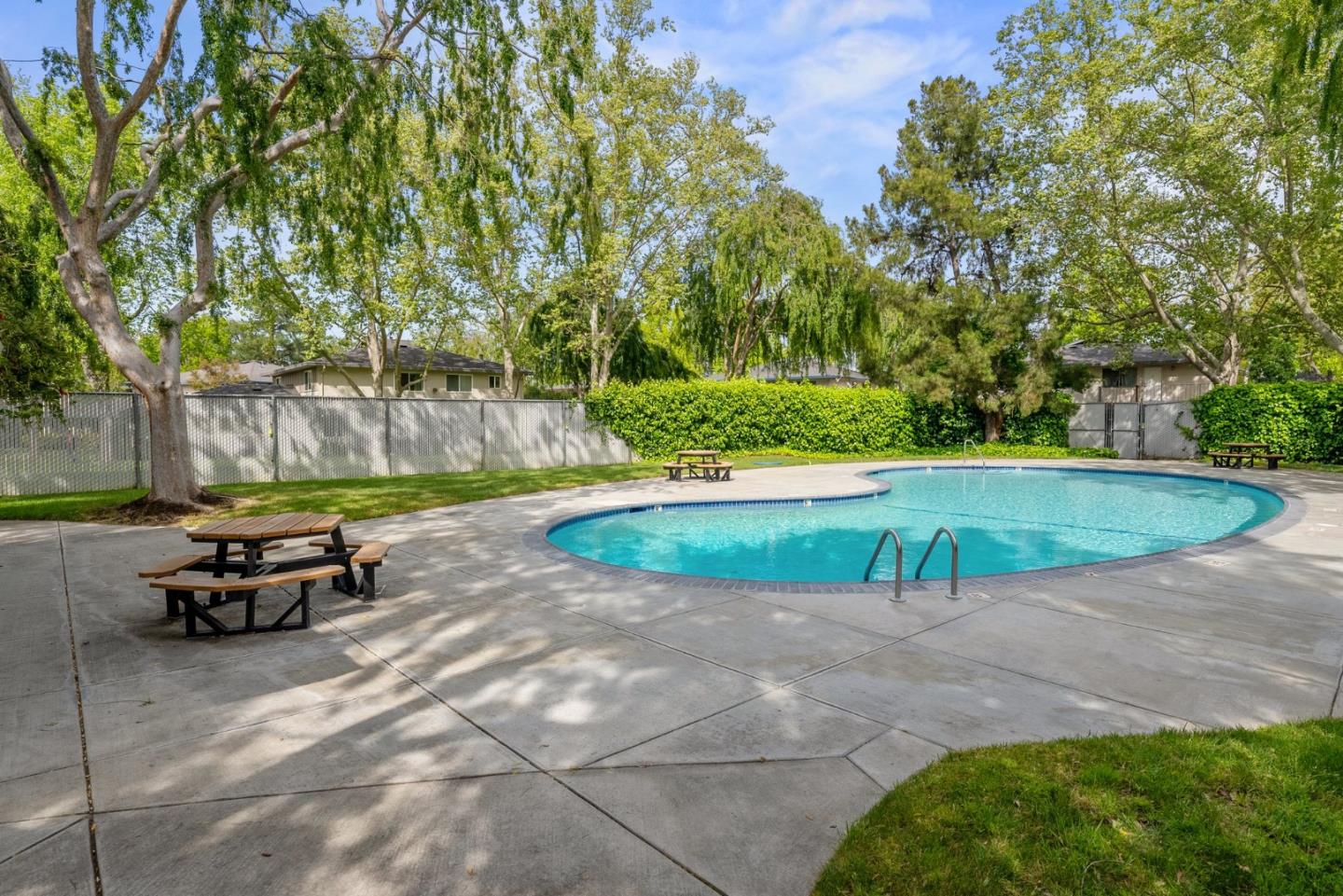 Detail Gallery Image 21 of 27 For 375 N 3rd St #3,  Campbell,  CA 95008 - 2 Beds | 1 Baths