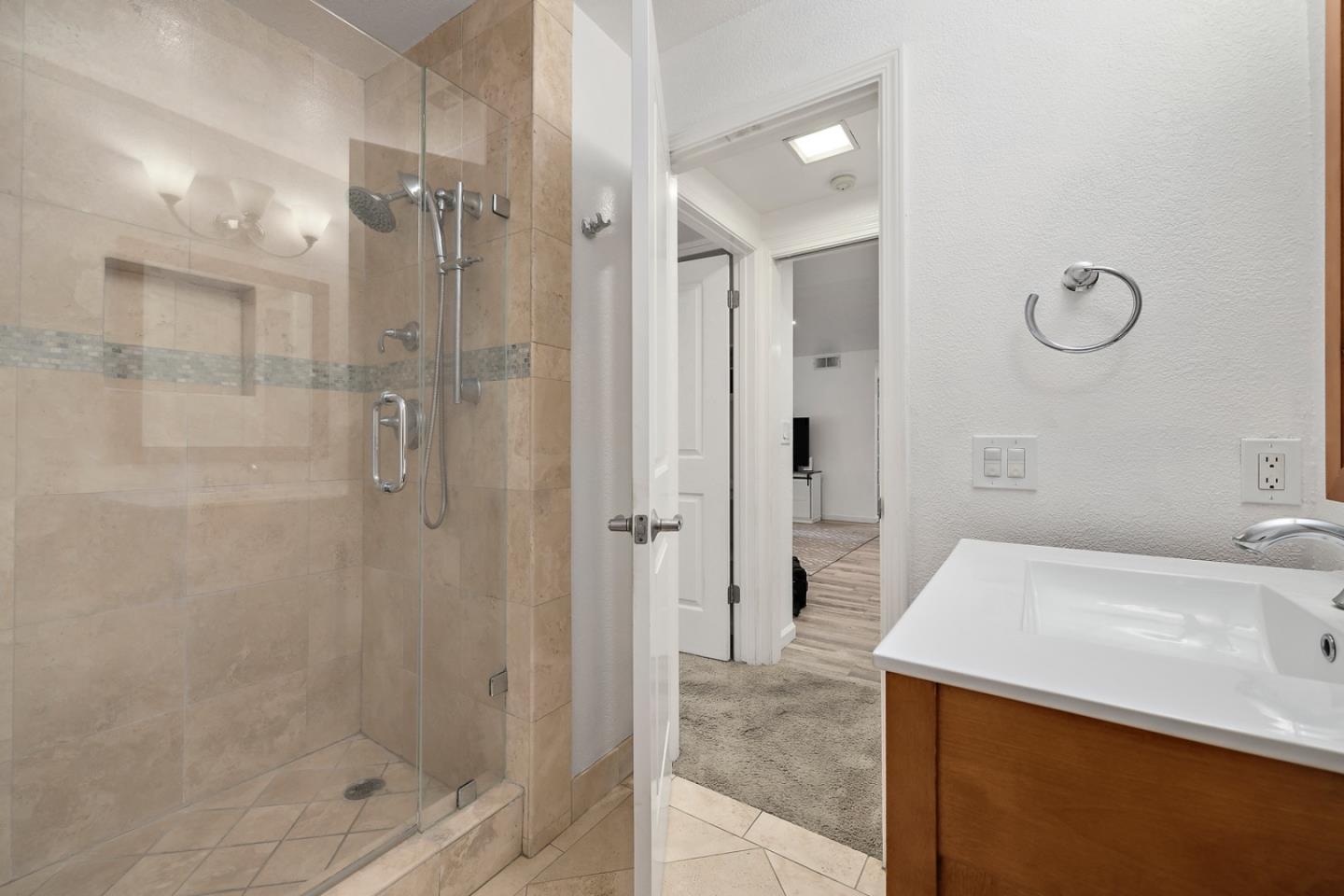 Detail Gallery Image 14 of 19 For 1751 Braddock Ct, San Jose,  CA 95125 - 2 Beds | 2 Baths