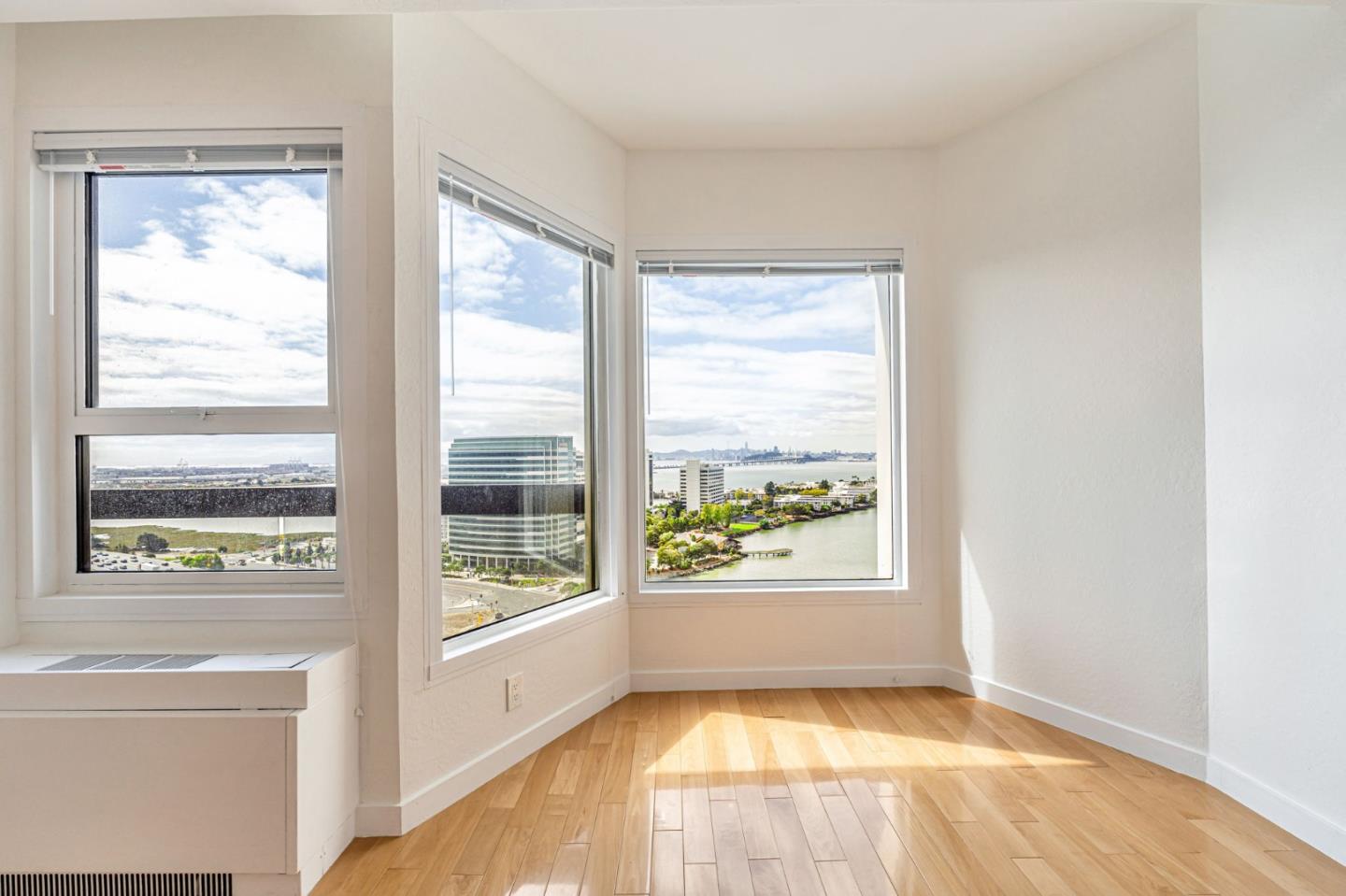 Detail Gallery Image 13 of 30 For 6363 Christie Ave #2122,  Emeryville,  CA 94608 - 1 Beds | 1 Baths