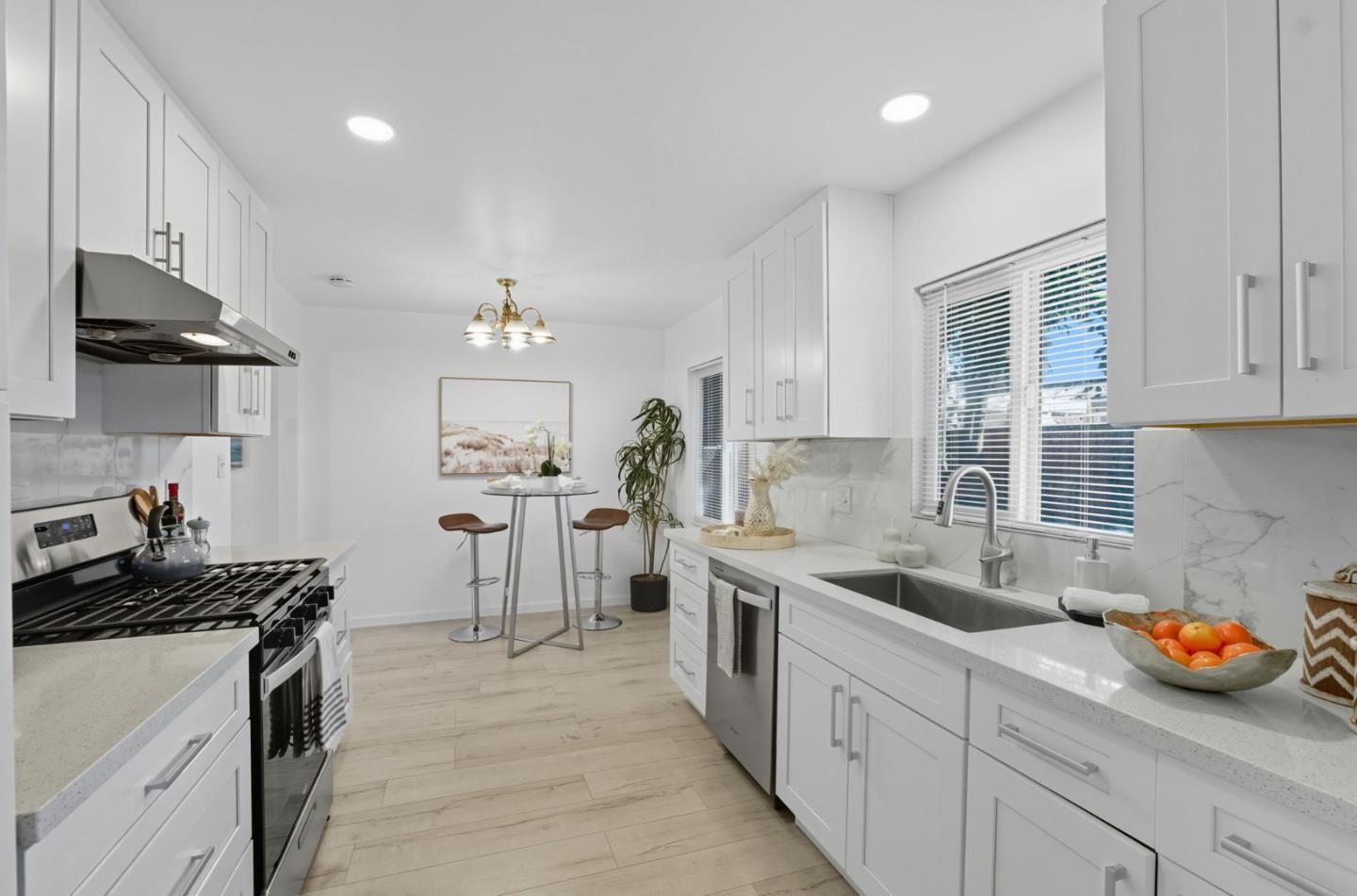 Detail Gallery Image 10 of 23 For 1661 Nobili Ave, Santa Clara,  CA 95051 - – Beds | – Baths