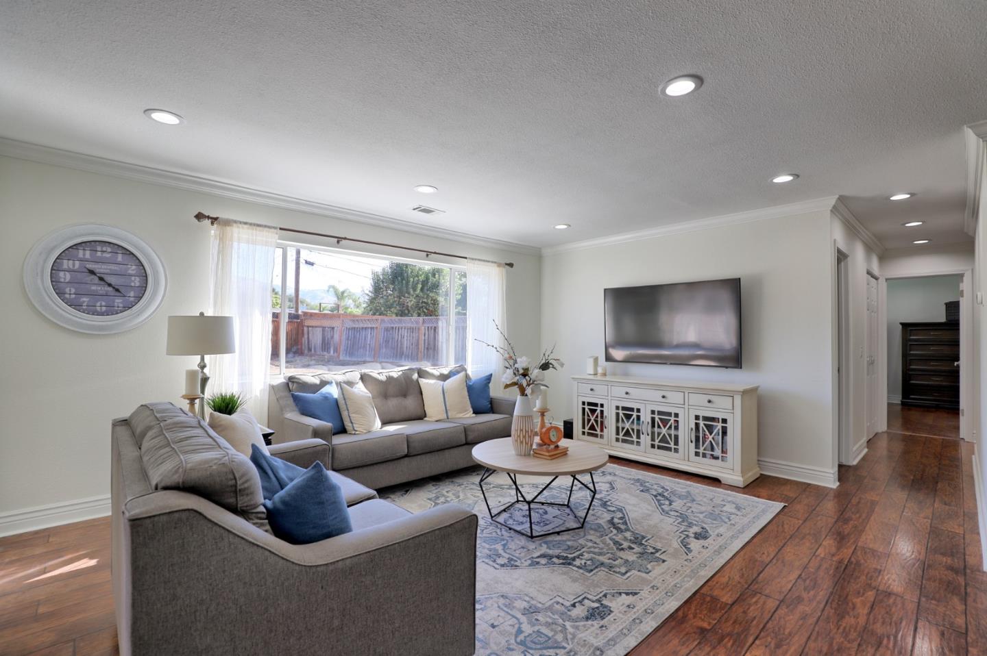 Detail Gallery Image 15 of 38 For 3874 Forester Ct, San Jose,  CA 95121 - 4 Beds | 3 Baths