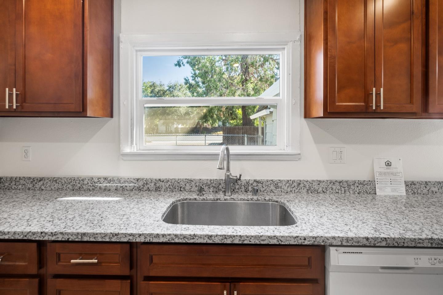 Detail Gallery Image 18 of 32 For 2905 Garfield Ave, Carmichael,  CA 95608 - 4 Beds | 2 Baths