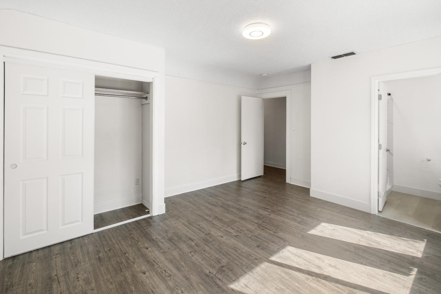 Detail Gallery Image 19 of 32 For 2905 Garfield Ave, Carmichael,  CA 95608 - 4 Beds | 2 Baths