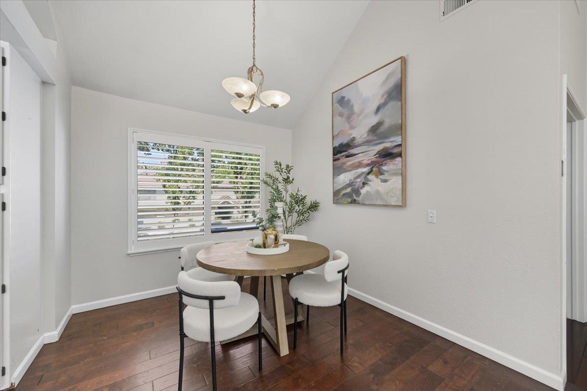 Detail Gallery Image 10 of 34 For 11805 Kilcullin Ct, Dublin,  CA 94568 - 2 Beds | 2 Baths