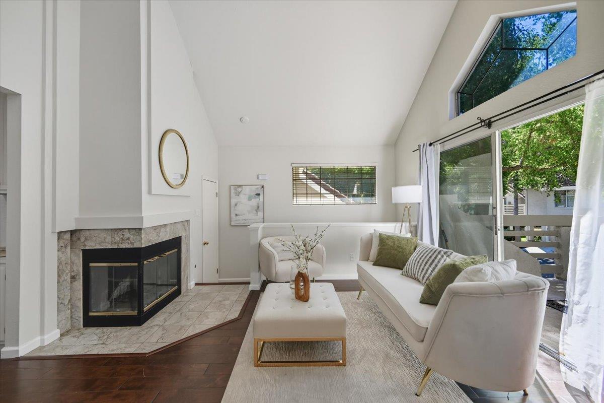 Detail Gallery Image 6 of 34 For 11805 Kilcullin Ct, Dublin,  CA 94568 - 2 Beds | 2 Baths