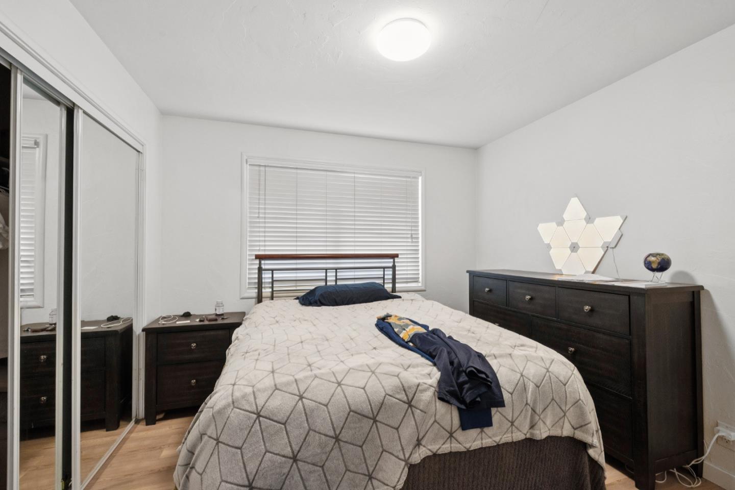 Detail Gallery Image 14 of 52 For 1140 El Camino Real, Burlingame,  CA 94010 - – Beds | – Baths