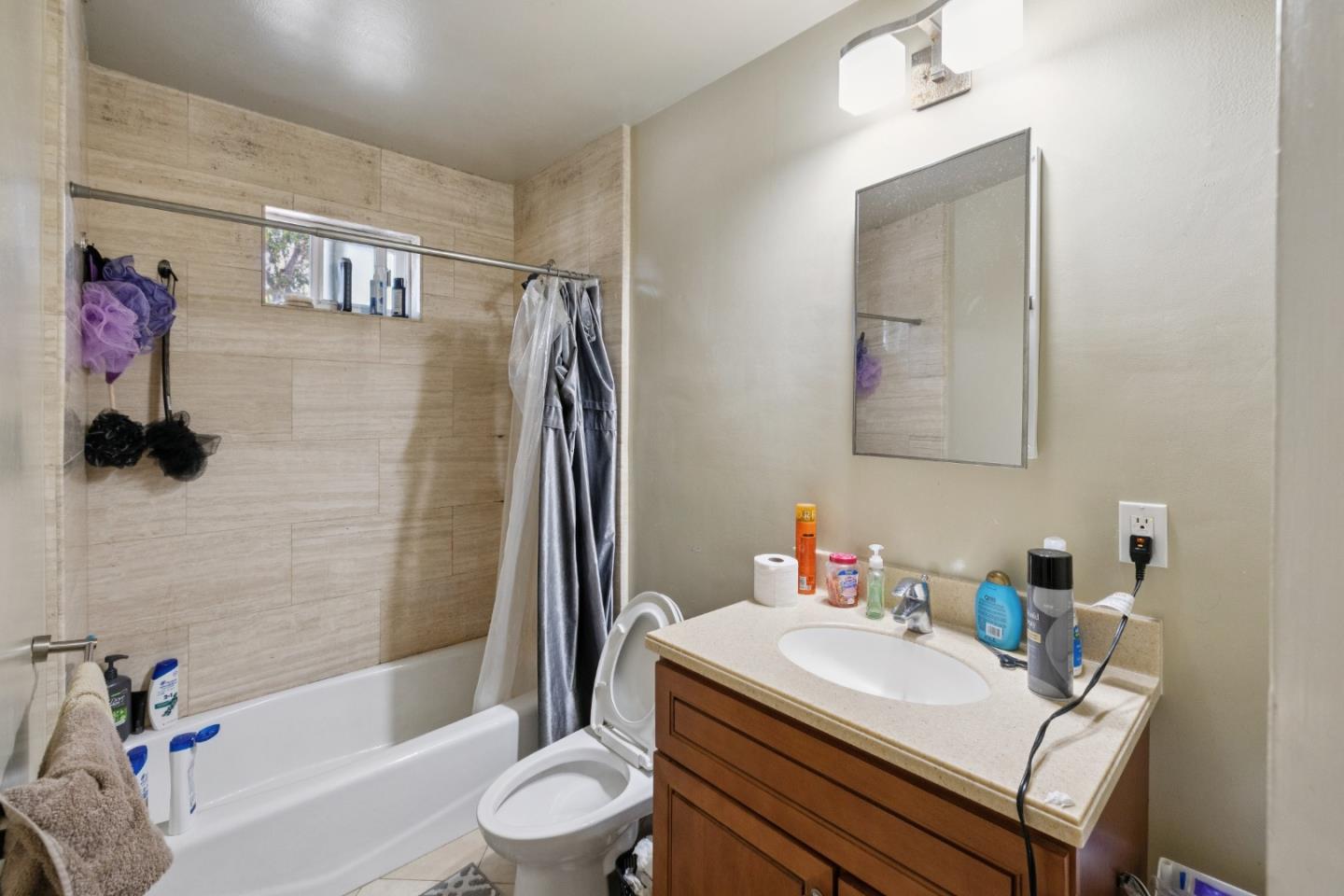Detail Gallery Image 29 of 52 For 1140 El Camino Real, Burlingame,  CA 94010 - – Beds | – Baths