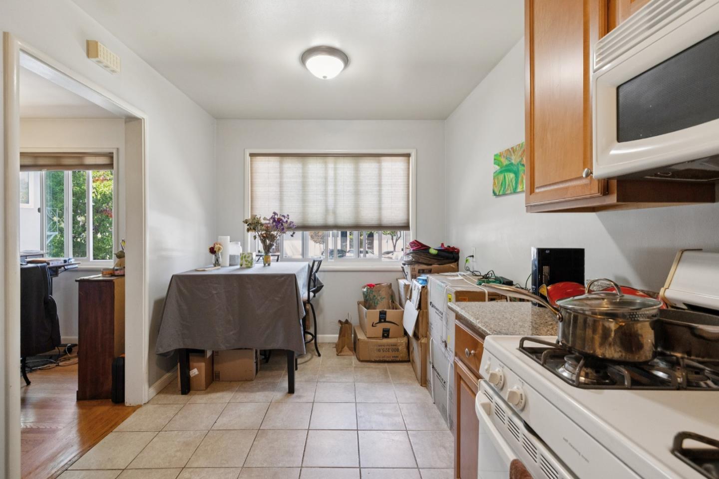 Detail Gallery Image 47 of 52 For 1140 El Camino Real, Burlingame,  CA 94010 - – Beds | – Baths