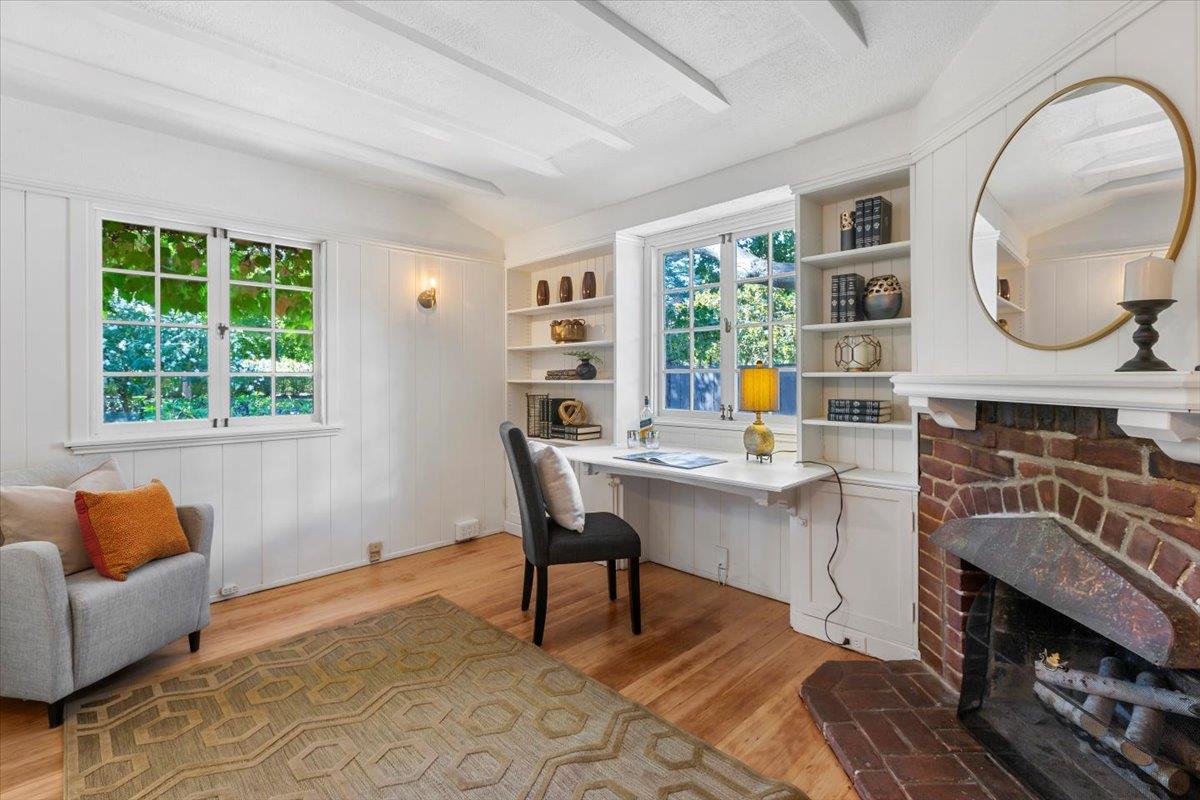 Detail Gallery Image 11 of 41 For 215 Warren Rd, San Mateo,  CA 94402 - 3 Beds | 2/1 Baths