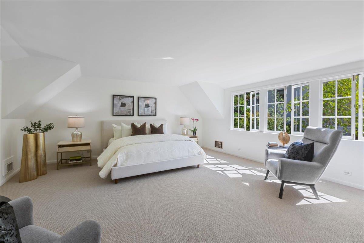 Detail Gallery Image 25 of 41 For 215 Warren Rd, San Mateo,  CA 94402 - 3 Beds | 2/1 Baths