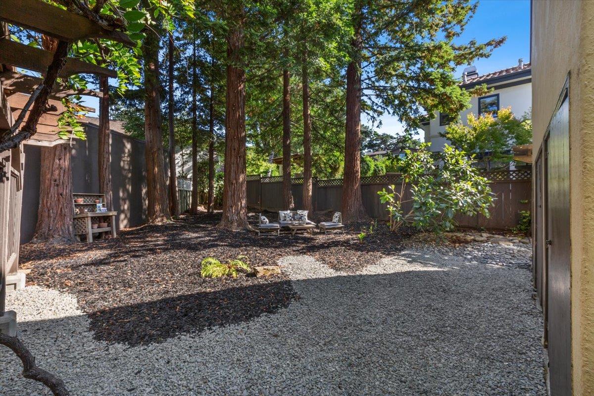 Detail Gallery Image 34 of 41 For 215 Warren Rd, San Mateo,  CA 94402 - 3 Beds | 2/1 Baths