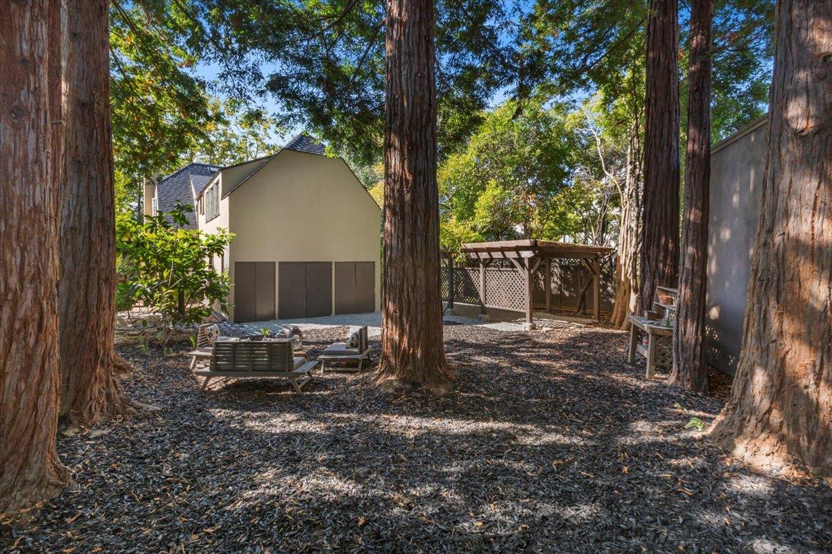 Detail Gallery Image 36 of 41 For 215 Warren Rd, San Mateo,  CA 94402 - 3 Beds | 2/1 Baths