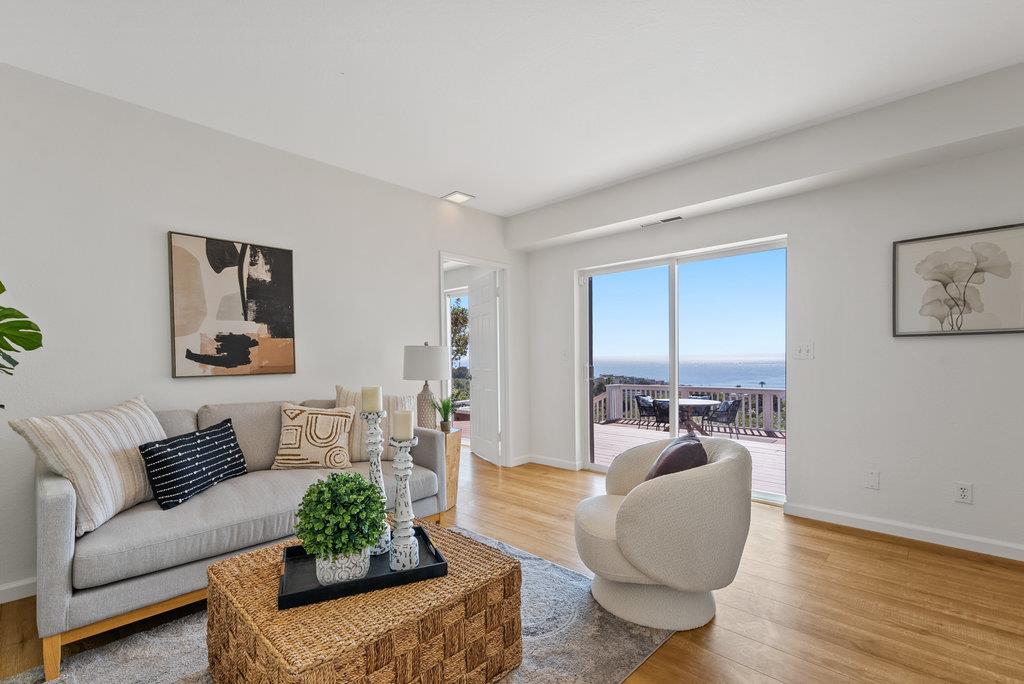 Detail Gallery Image 17 of 42 For 220 Shoreview Dr, Aptos,  CA 95003 - 4 Beds | 2 Baths