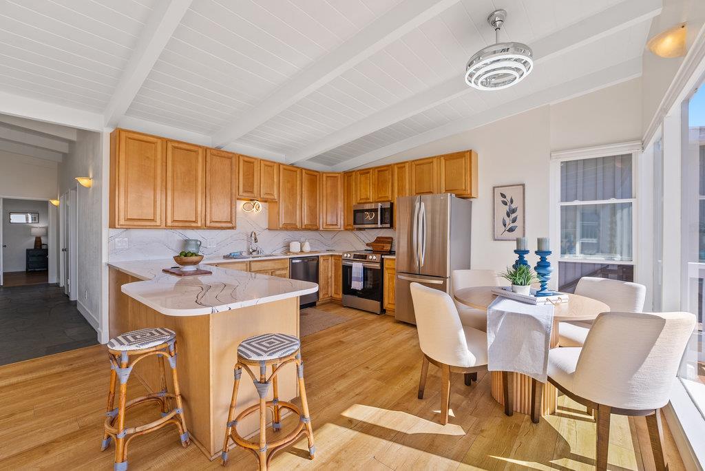 Detail Gallery Image 20 of 42 For 220 Shoreview Dr, Aptos,  CA 95003 - 4 Beds | 2 Baths