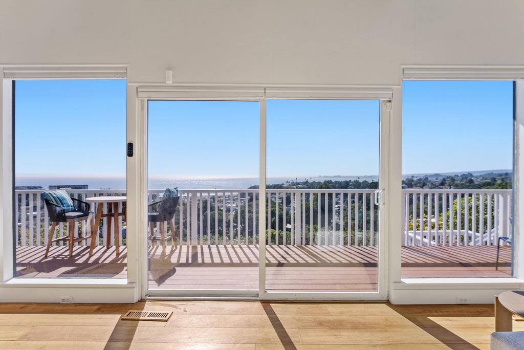 Detail Gallery Image 21 of 42 For 220 Shoreview Dr, Aptos,  CA 95003 - 4 Beds | 2 Baths