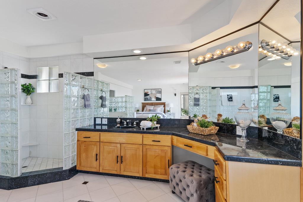 Detail Gallery Image 31 of 42 For 220 Shoreview Dr, Aptos,  CA 95003 - 4 Beds | 2 Baths