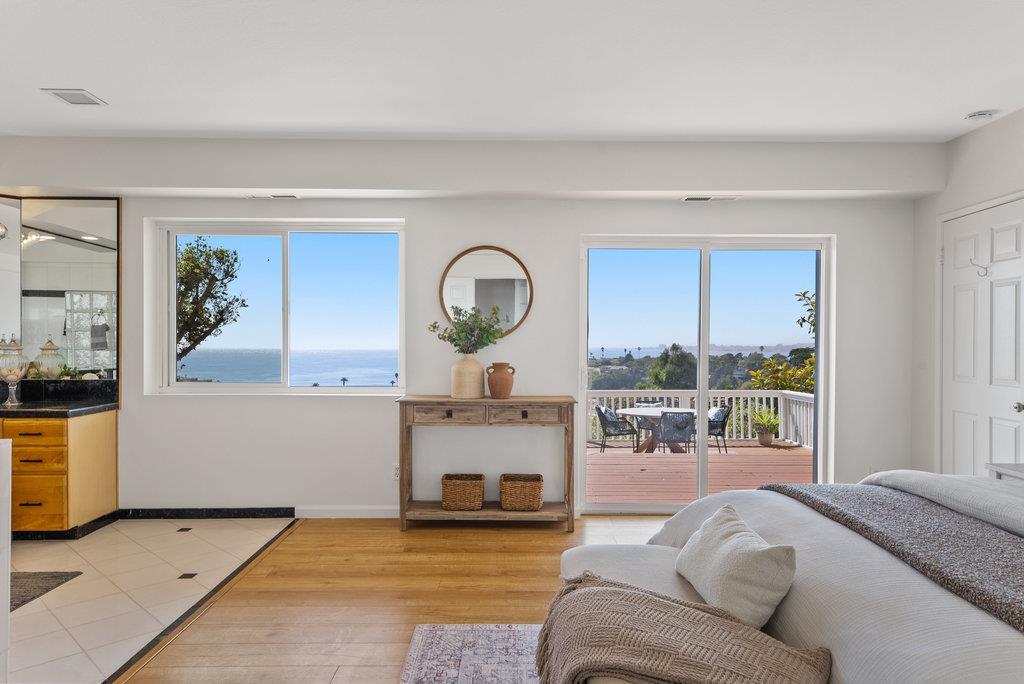 Detail Gallery Image 36 of 42 For 220 Shoreview Dr, Aptos,  CA 95003 - 4 Beds | 2 Baths