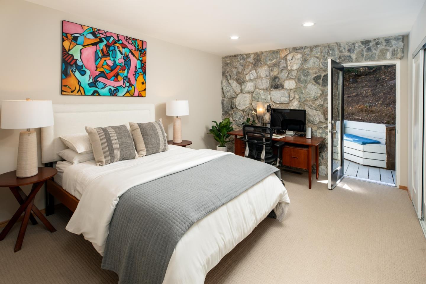 Detail Gallery Image 17 of 24 For 53 Madera Ave, San Carlos,  CA 94070 - 4 Beds | 2 Baths