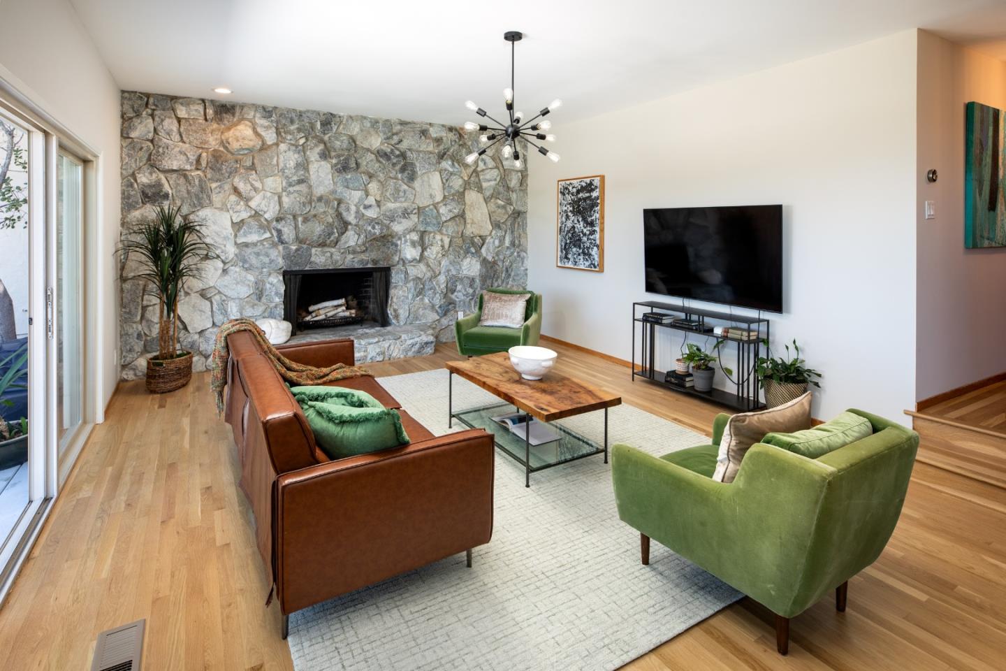 Detail Gallery Image 3 of 24 For 53 Madera Ave, San Carlos,  CA 94070 - 4 Beds | 2 Baths