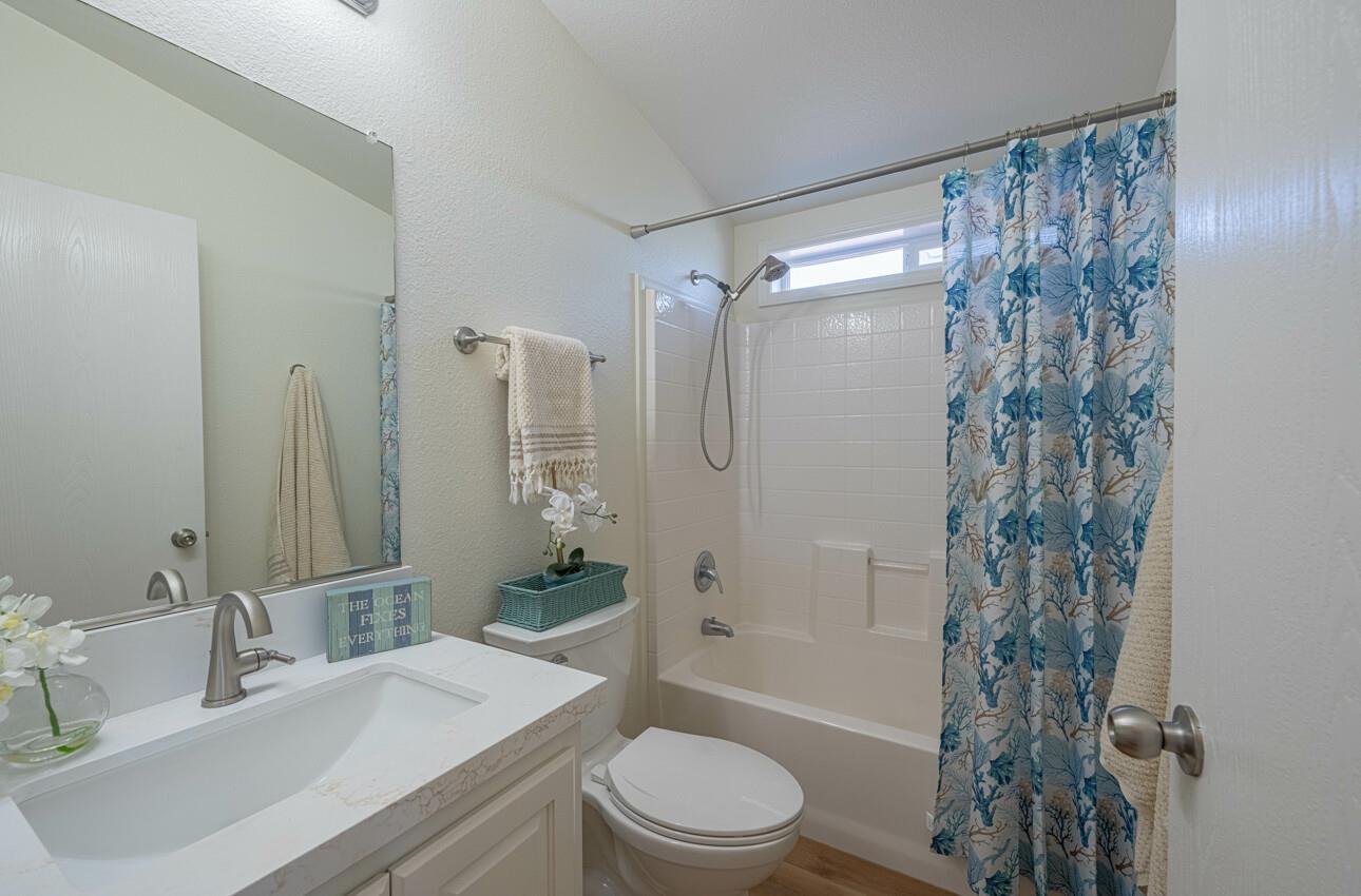 Detail Gallery Image 23 of 40 For 700 Briggs Ave #103,  Pacific Grove,  CA 93950 - 2 Beds | 2 Baths