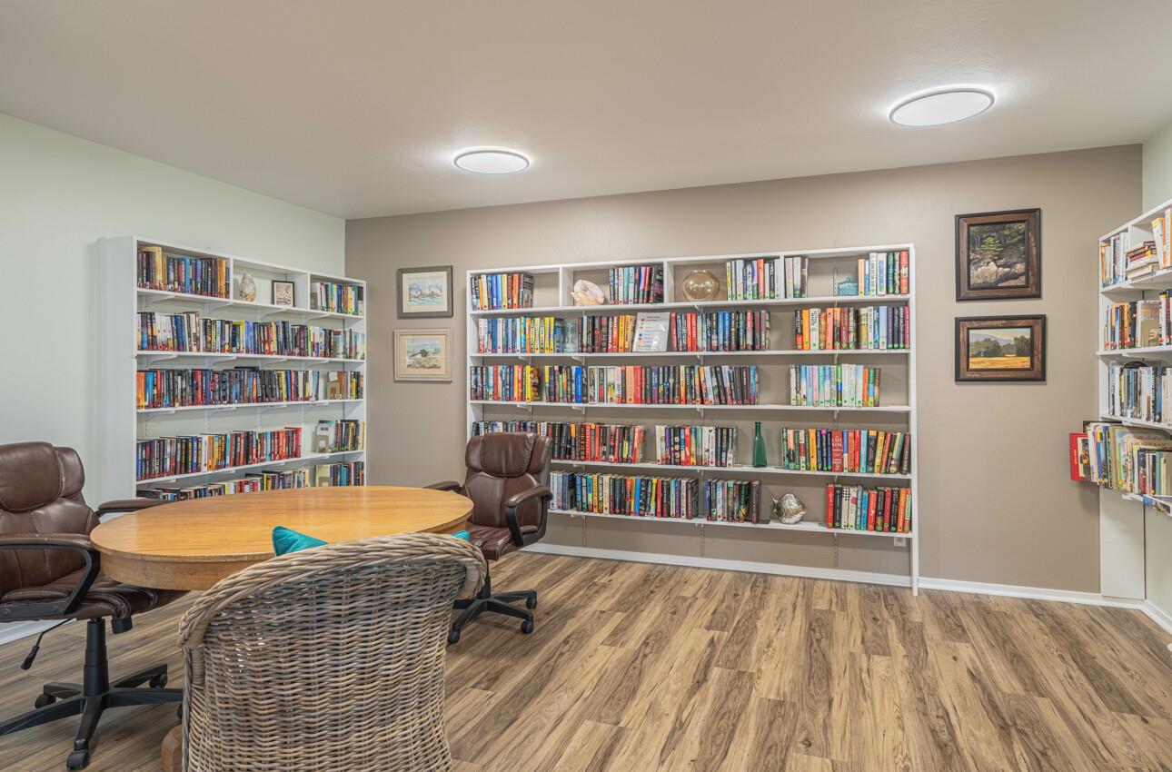 Detail Gallery Image 32 of 40 For 700 Briggs Ave #103,  Pacific Grove,  CA 93950 - 2 Beds | 2 Baths