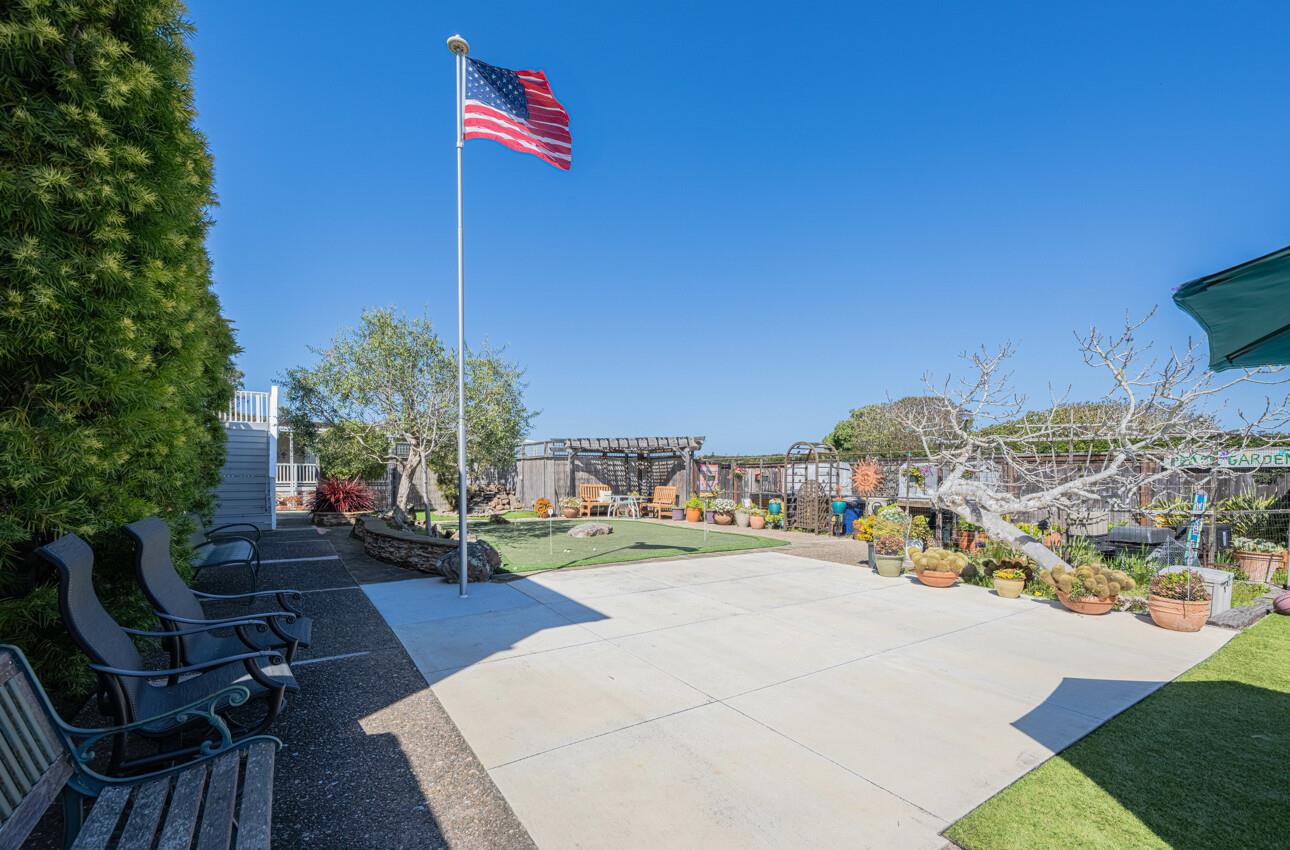 Detail Gallery Image 39 of 40 For 700 Briggs Ave #103,  Pacific Grove,  CA 93950 - 2 Beds | 2 Baths