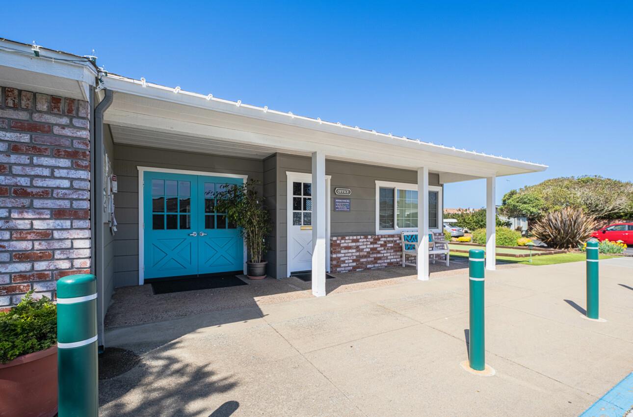 Detail Gallery Image 40 of 40 For 700 Briggs Ave #103,  Pacific Grove,  CA 93950 - 2 Beds | 2 Baths