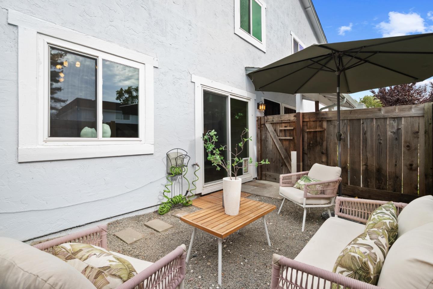 Detail Gallery Image 9 of 13 For 3252 Cropley Ave, San Jose,  CA 95132 - 2 Beds | 1 Baths