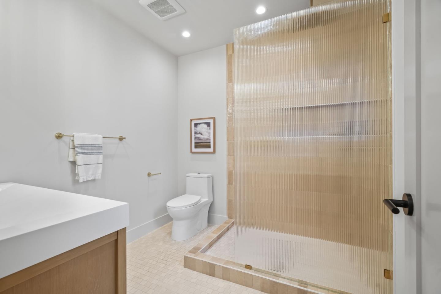 Detail Gallery Image 27 of 53 For 111 Poplar Ave, San Bruno,  CA 94066 - 4 Beds | 3 Baths