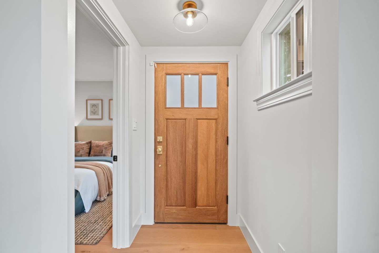 Detail Gallery Image 4 of 53 For 111 Poplar Ave, San Bruno,  CA 94066 - 4 Beds | 3 Baths