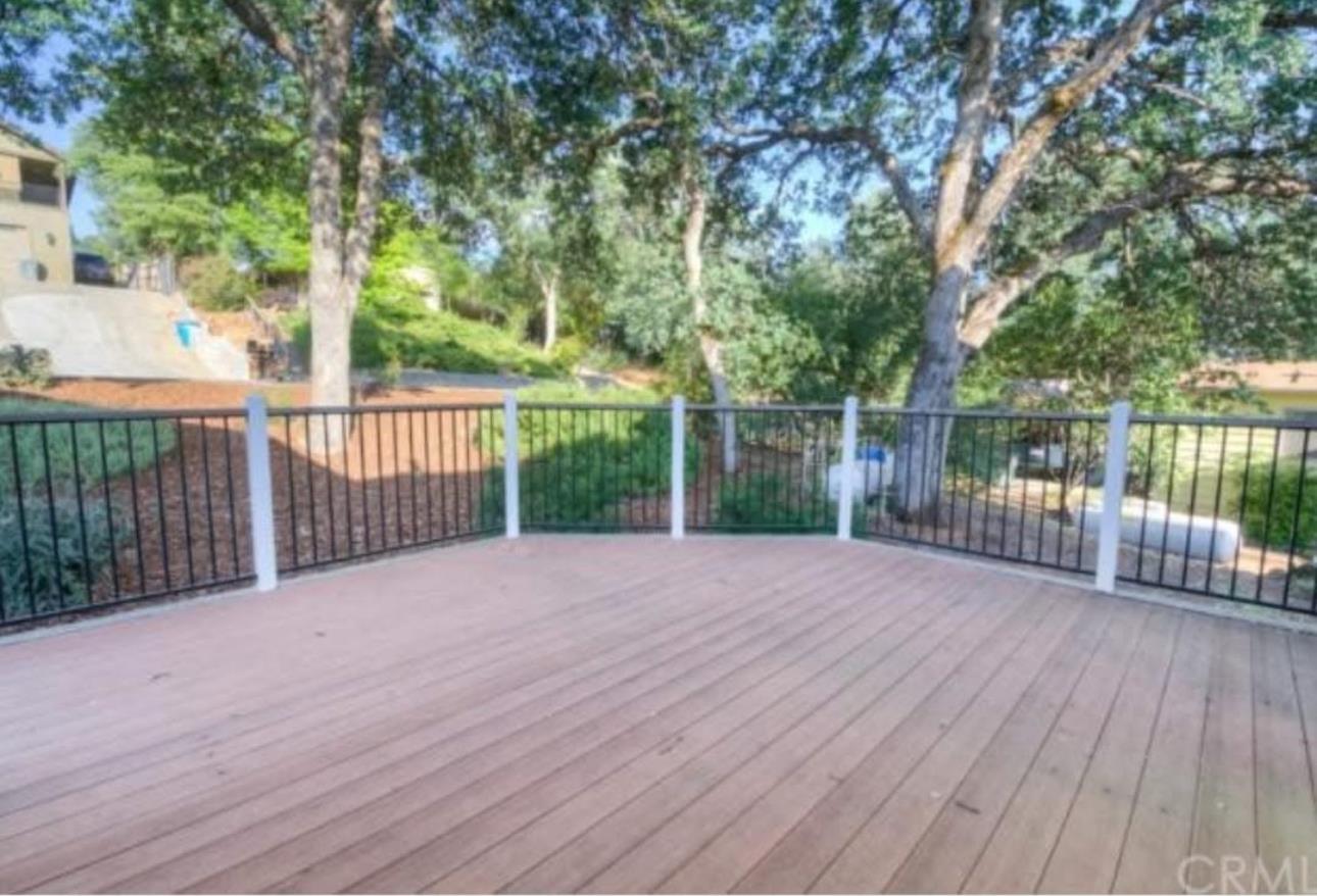 Detail Gallery Image 3 of 13 For 559 Silver Leaf Dr, Oroville,  CA 95966 - 5 Beds | 3 Baths