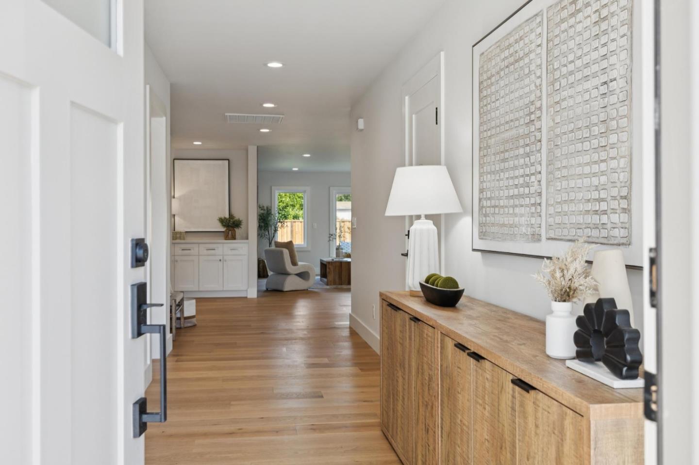 Detail Gallery Image 6 of 45 For 3942 Paladin Dr, San Jose,  CA 95124 - 4 Beds | 2 Baths