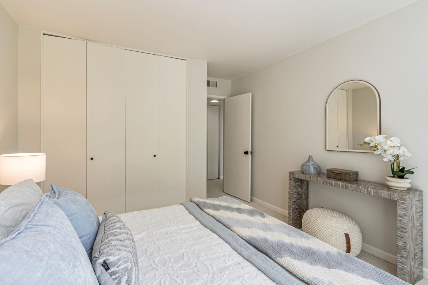 Detail Gallery Image 23 of 44 For 181 Del Medio Ave #307,  Mountain View,  CA 94040 - 2 Beds | 1 Baths