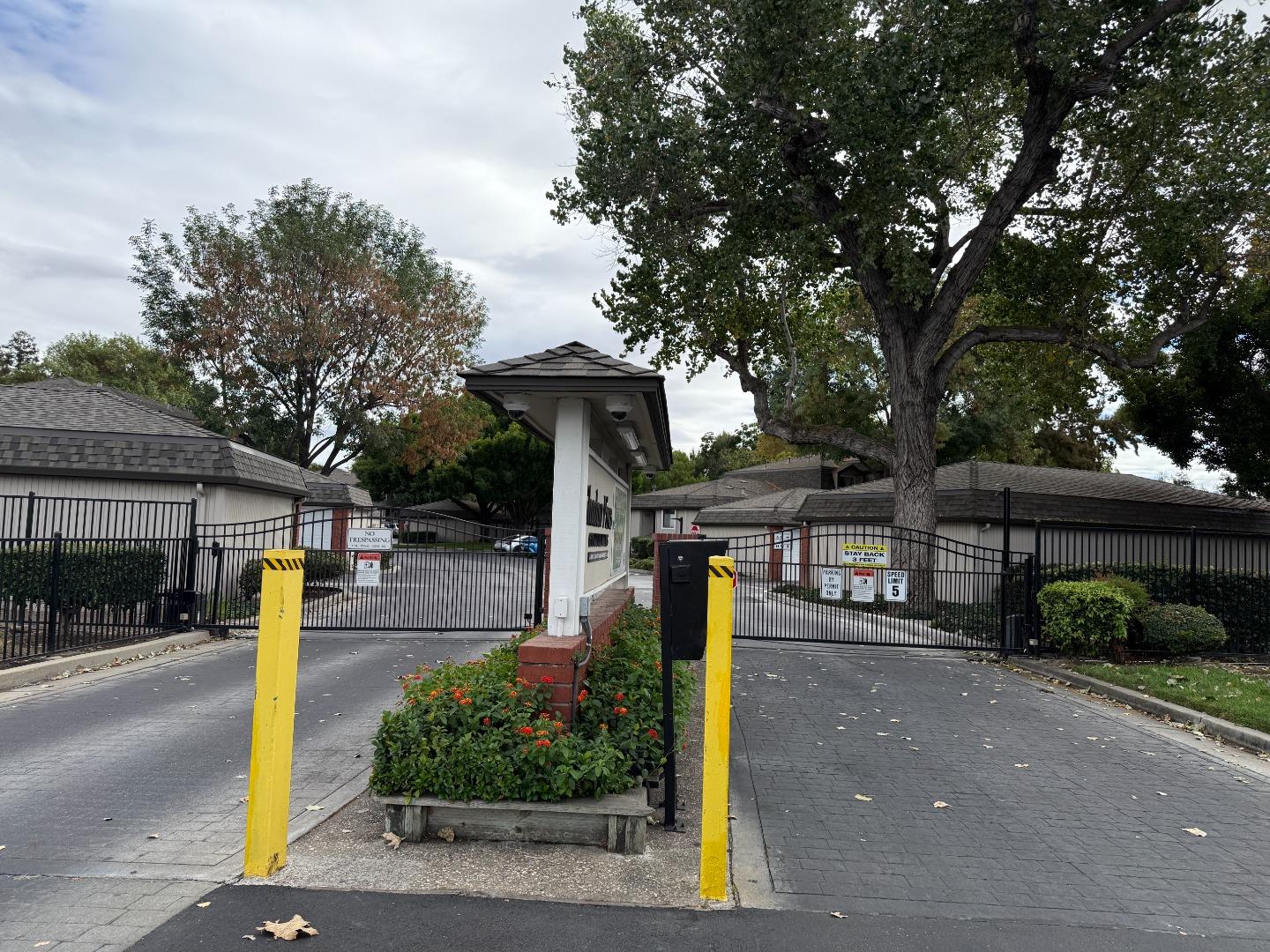 Detail Gallery Image 19 of 19 For 3241 Shadow Park Pl, San Jose,  CA 95121 - 2 Beds | 1 Baths