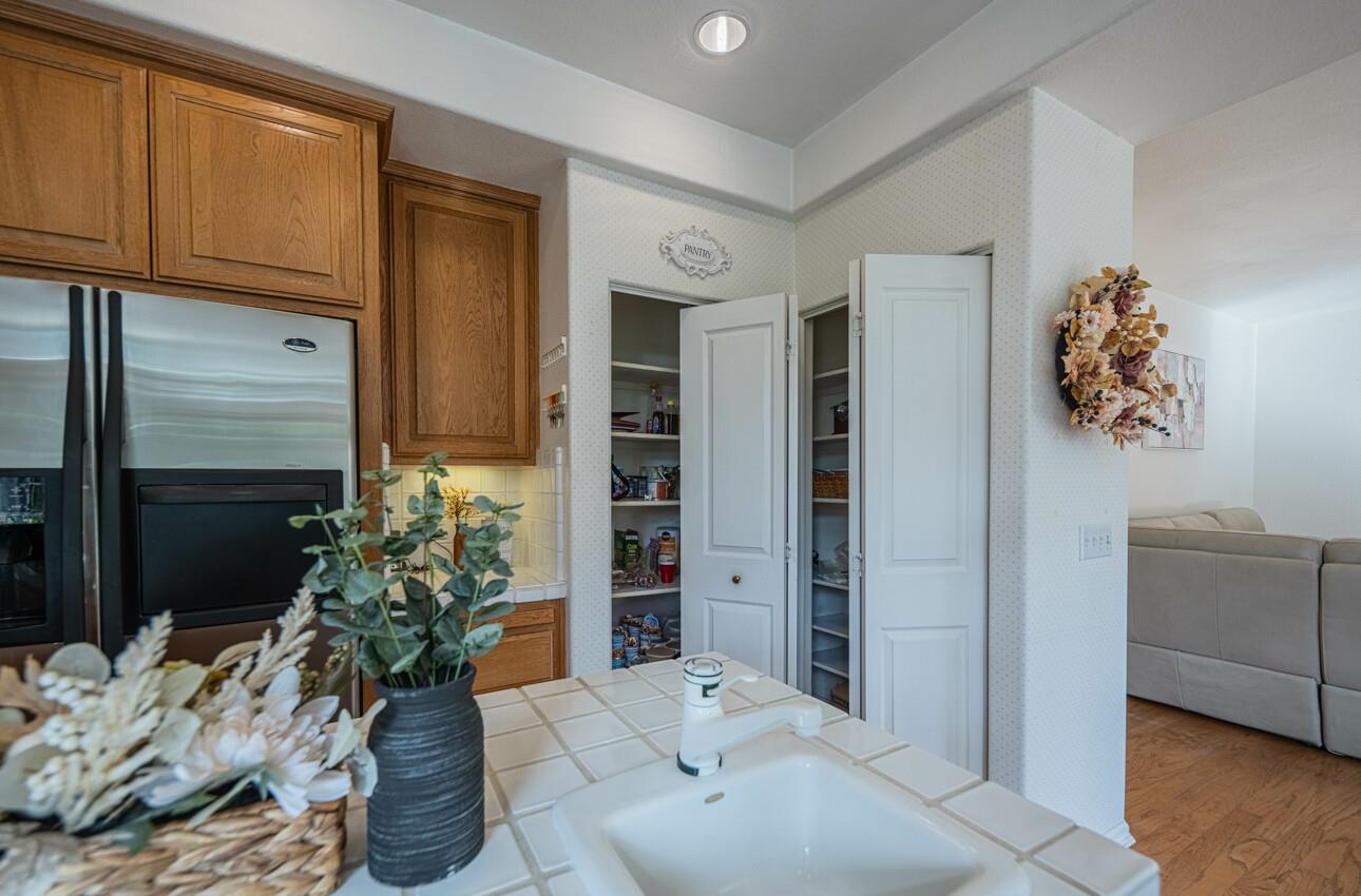 Detail Gallery Image 19 of 57 For 14285 Mountain Quail Rd, Salinas,  CA 93908 - 4 Beds | 3 Baths